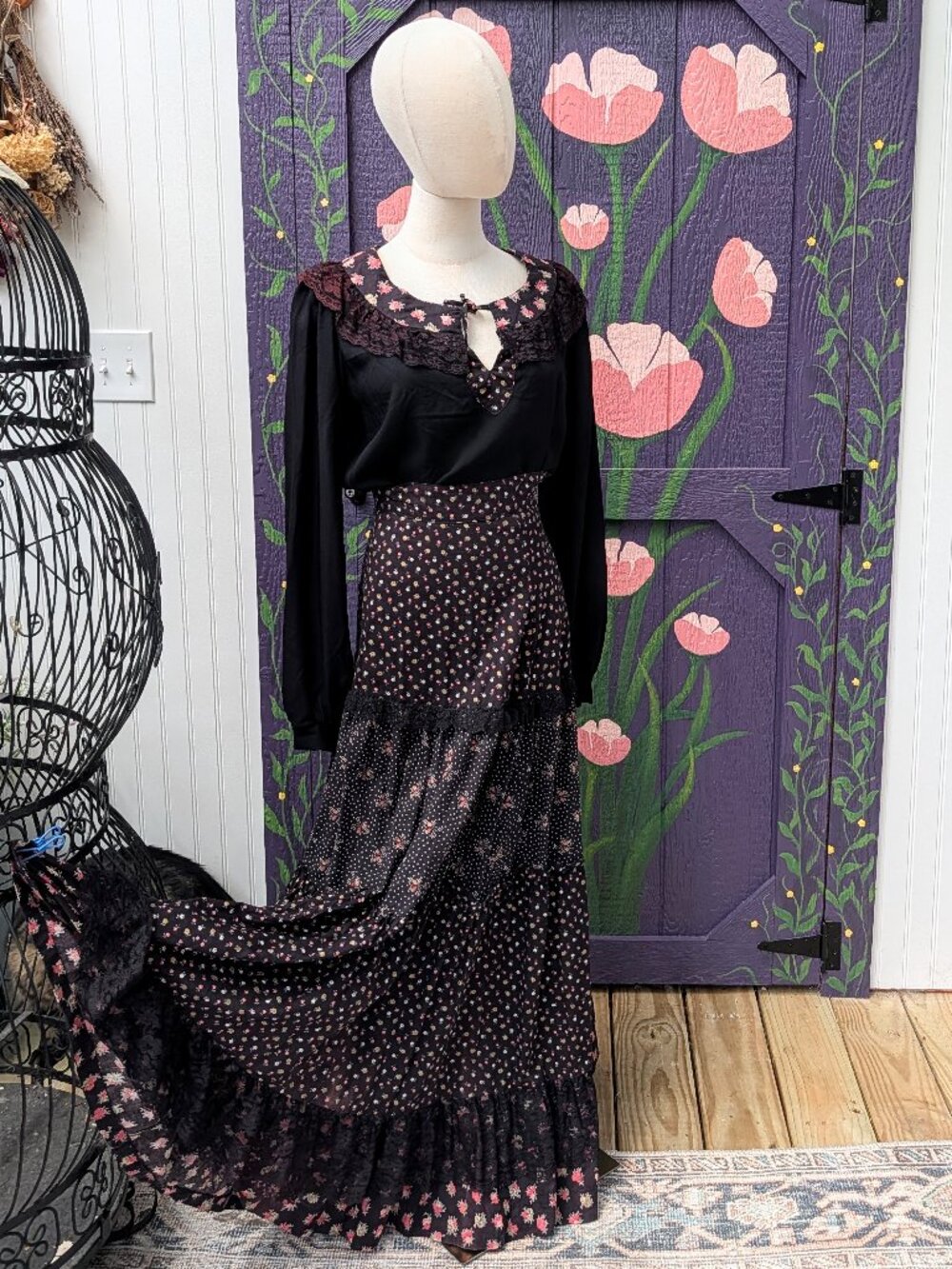 Vintage 1970's RARE Jessica's Gunnies San Francisco Black Floral Skirt Set